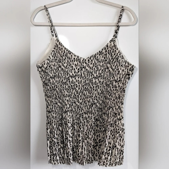 Umgee Women's Leopard Animal Print Crinkle Tank Top Small - Picture 1 of 6
